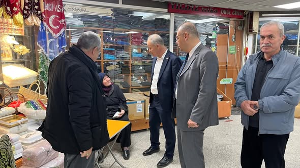 MHP Balıkesir'de Esnaf Ziyareti: "Komşun Nasılsın" Projesi Kapsamında Hasan Baba Çarşısı'nda Buluşma
