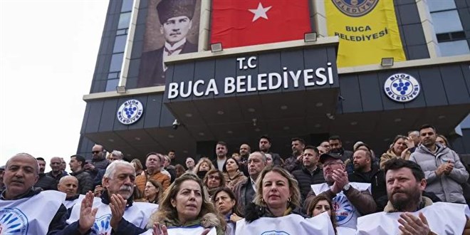 Buca Belediyesi Çalışanları 7 Aydır Ödenmeyen Tazminatlar İçin Sesini Duyurdu