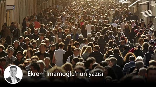 Ekrem İmamoğlu'ndan Kamu Kurumlarına Güven Kaybı Eleştirisi