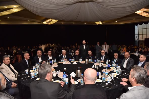 Altıeylül Belediyesi Başkan Yardımcısı Doğaç Arabacı, Terziler ve Konfeksiyoncular Odası'nın İftar Programına Katıldı