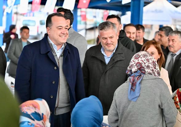 Manisa'da Ramazan İftarında Birlik ve Beraberlik Sofrası
