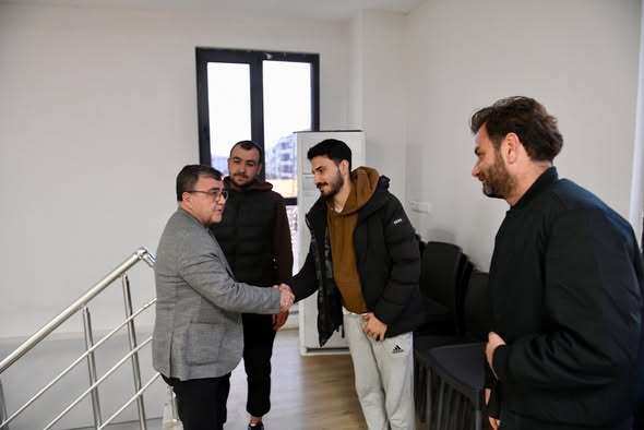 Altıeylül Belediyesi'nden Altyapı Antrenörlerine İftar Daveti