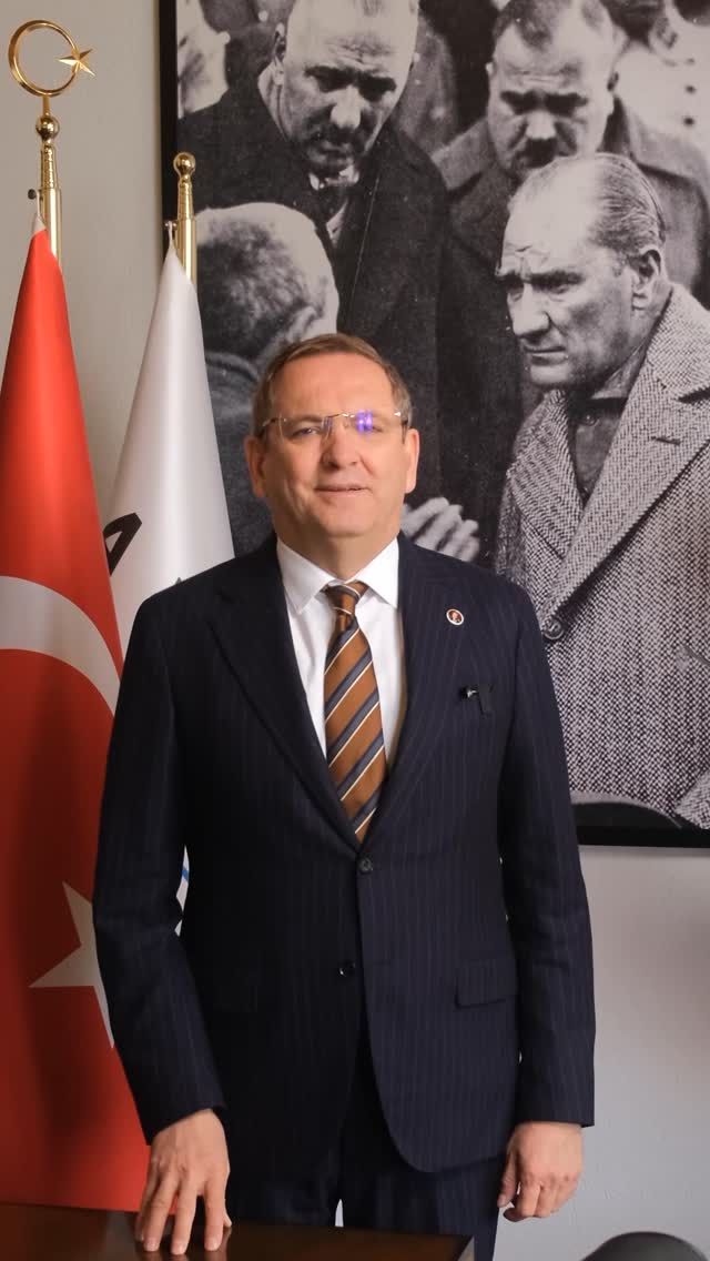 Ayvalık Belediye Başkanı Mesut Ergin'den Ramazan Bayramı Mesajı: 