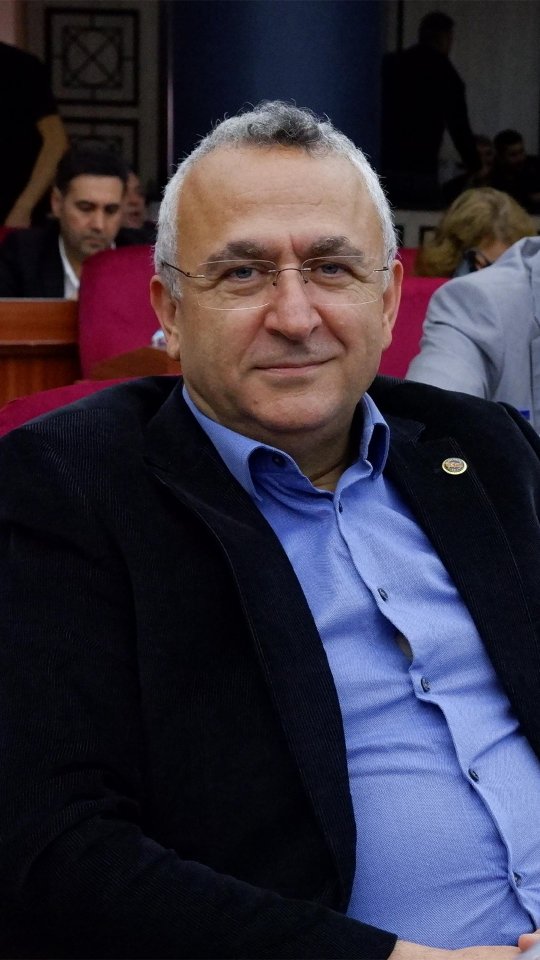 Susurluk Belediyesi Zorlu Koşullara Rağmen Hizmetlerini Aksatmadan Sürdürüyor