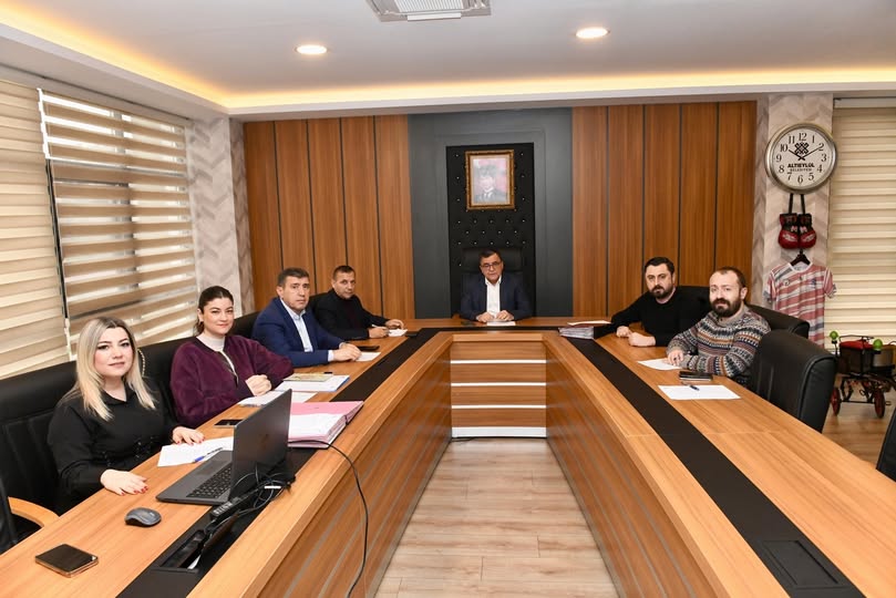 Altıeylül Belediyesi Encümen Toplantısı: Hakan Şehirli Başkanlığında Stratejik Kararlar Alındı
