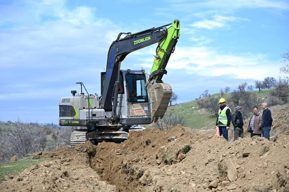 Manisa'da Su Krizini Çözmek: 7,3 km Terfi Hattı Çalışmaları Sürüyor