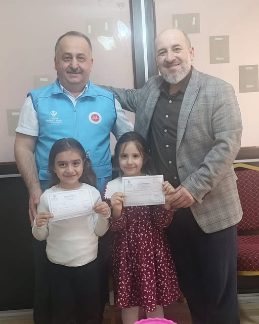 Minik Öğrenciden Anlamlı Fitre Bağışı: Alim'in Yardım Eli Yetimlere Uzandı