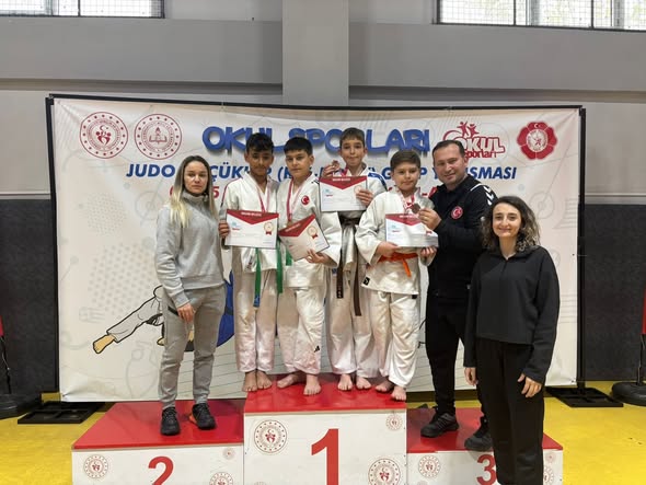 Kütahya'nın Minik Judocuları Aydın'da Bronz Madalya Kazandı