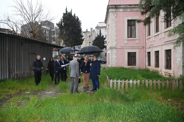 Balıkesir'de Güvenlik Zirvesi: Vali Ustaoğlu Başkanlığında İl Koordinasyon Toplantısı Yapıldı