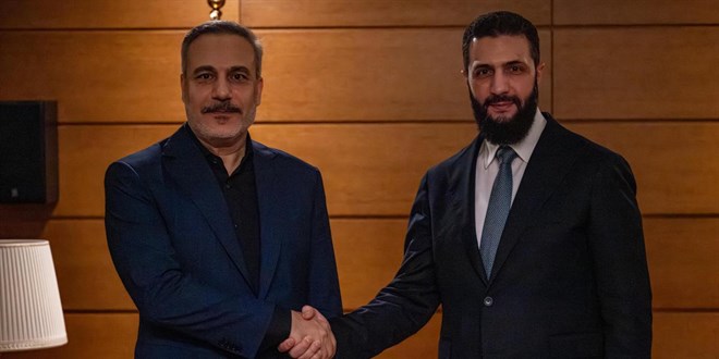 Dışişleri Bakanı Fidan, Suriye Cumhurbaşkanı Şara ile Antalya'da Görüştü