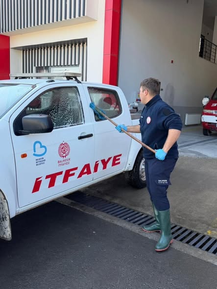 Balya İtfaiyesi'nden Görünmeyen Hizmet: Temizlik Seferberliği