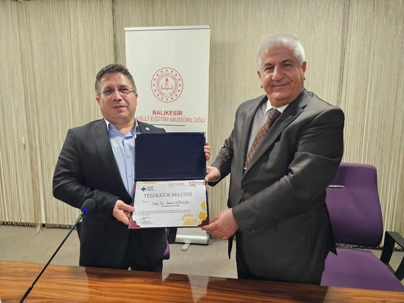 Balıkesir'de Türk Dünyası Dil Birliği Söyleşisi Yapıldı