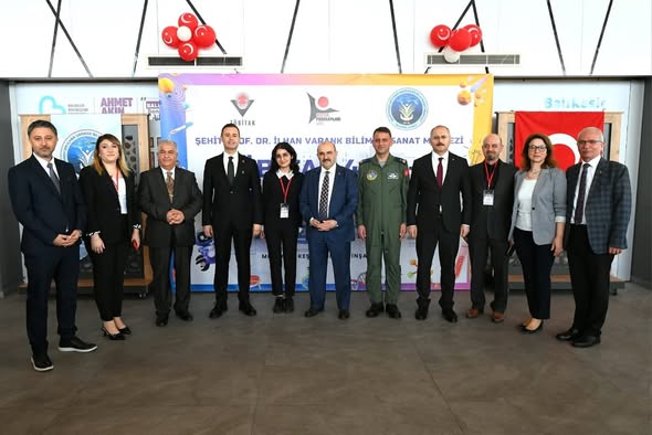 Balıkesir'de Gençlerin Kariyer Yolculuğu Başlıyor: Kapanış Etkinliği Düzenlendi