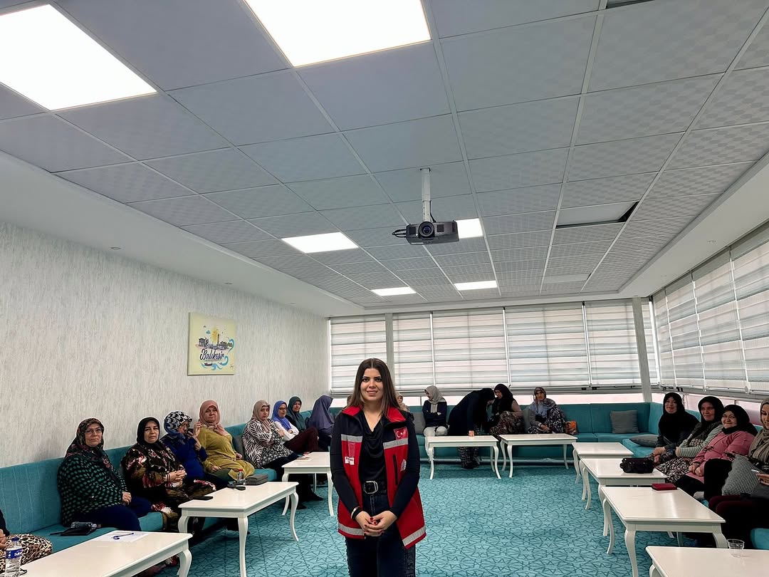 Altıeylül'de Aile Yaşam Becerileri Eğitimi Düzenlendi