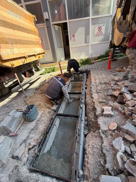 Karesi Karaoğlan Mahallesi'nde Yağmur Suyu Menfezi Tamamlandı