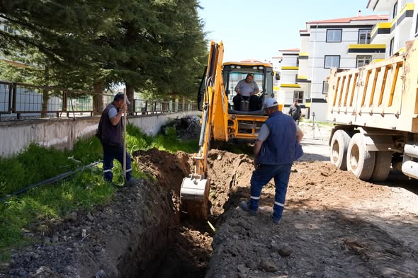 Tavşanlı'da İki Mahallede Altyapı Seferberliği: Hangi Çalışmalar Yapılıyor?
