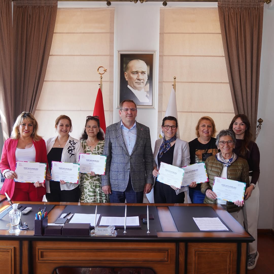Ayvalık'ta Kadın Hakları Eğitiminde 16 Haftalık Dönüşüm