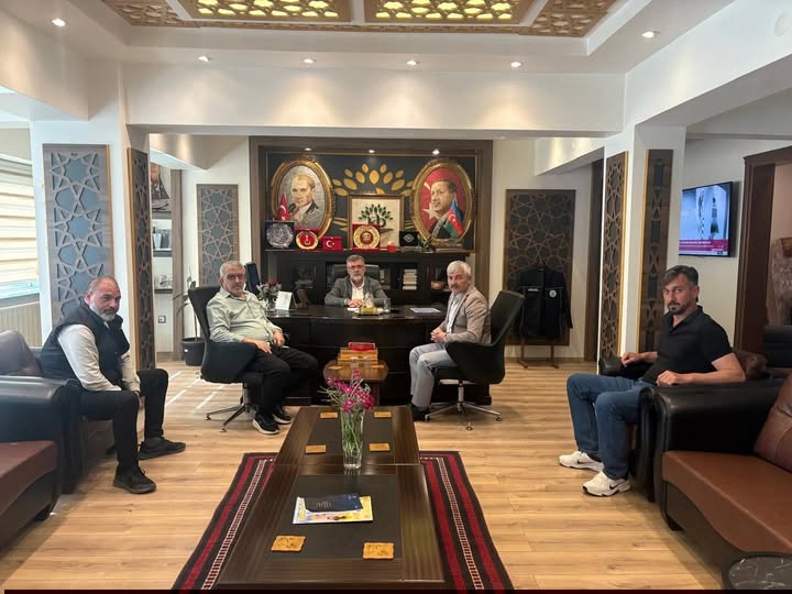 MHP İlçe Başkanı Kılınç, Belediye Başkanı Cankul'u Ziyaret Etti