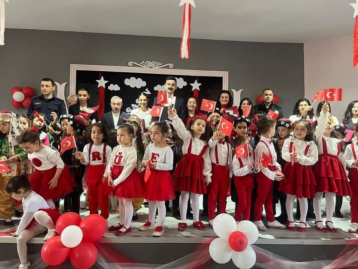 Manyas'tan Kosova'ya Karate Zaferi: 7 Sporcu 7 Madalya