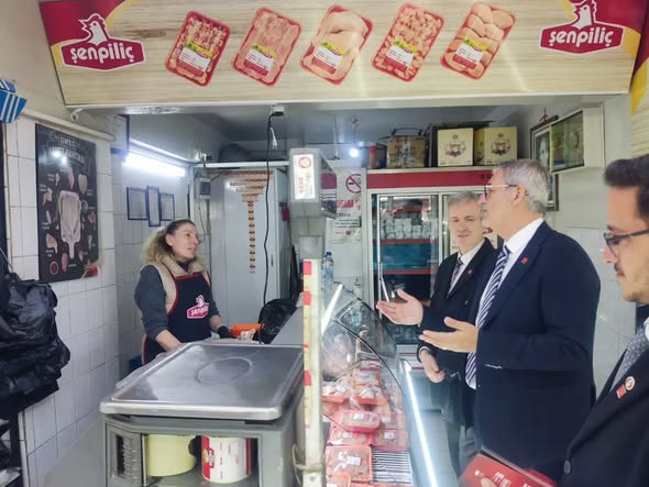 CHP Balıkesir'de 20 İlçede Kapı Kapı Saha Çalışması Başlattı