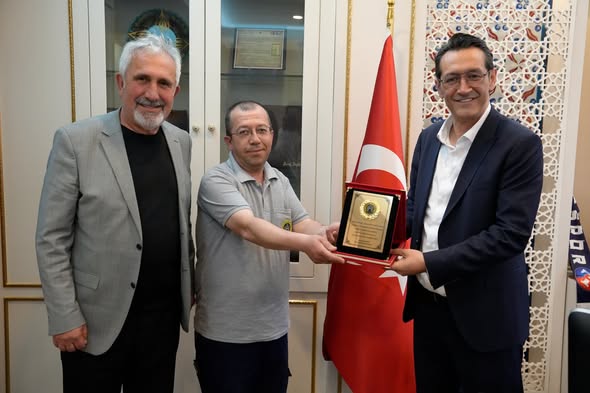 Kaymakam Özdemir Tavşanlı Müzesi'nde Kültür Mirasını İnceledi