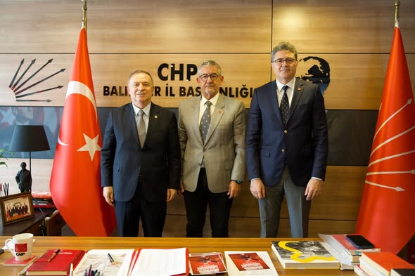 Ensar Aytekin'den Balıkesir'e "Sahadayız" Mesajı