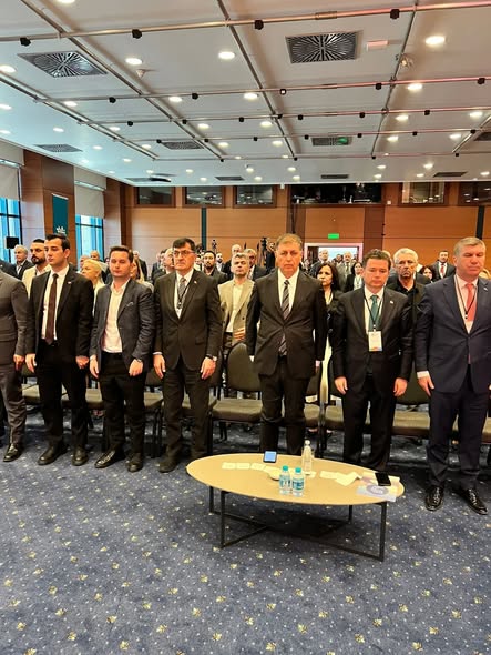 Kütahya Belediye Başkanı Kahveci Sağlıklı Kentler Forumu'nda