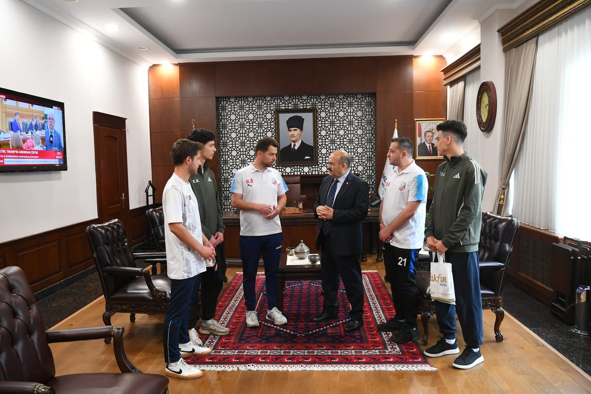 81 Ay Yıldız Spor Kulübü'nden Vali Ustaoğlu'na Ziyaret