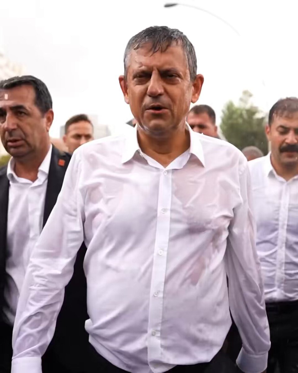 Özgür Özel'den Ankara'da Bayram Buluşması Çağrısı