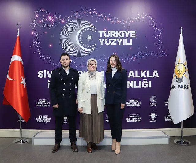 AK Parti Balıkesir Milletvekili Belgin Uygur ile Avukat Melisa Kabadayı ve eşinin Teşekkür Ziyareti