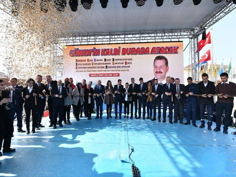 Balıkesir Büyükşehir Belediyesi Gönen Hizmet Binası Açıldı, BALMEK Kursiyerlerine Sertifikalar Verildi