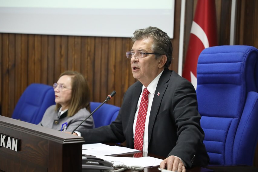 Edremit Belediyesi, 2019-2024 döneminin son meclis toplantısını gerçekleştirerek görev süresini tamamladı.