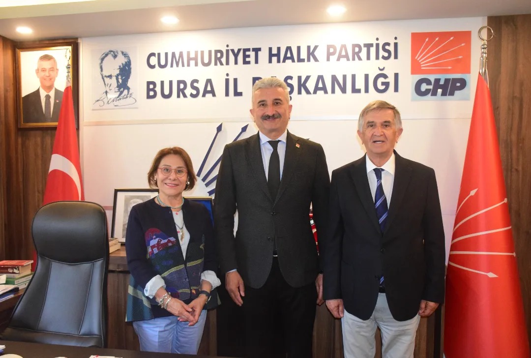 CHP Milletvekilleri CHP Bursa İl Başkanını Ziyaret Etti