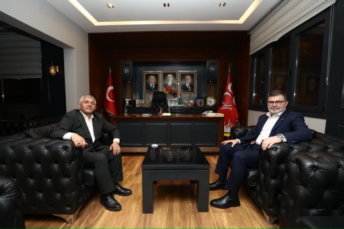 AK Parti İzmir İl Başkanı Bilal Saygılı, MHP İzmir İl Başkanlığı'nı Ziyaret Etti
