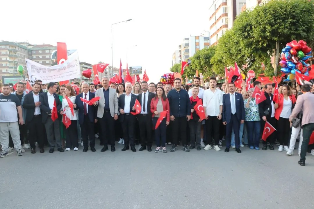 CHP Bursa İl Başkanlığı, 19 Mayıs'ta Yürüyüş Düzenledi