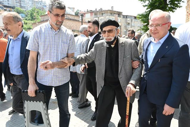 Münir Cengiz Bursa'da Son Yolculuğuna Uğurlandı