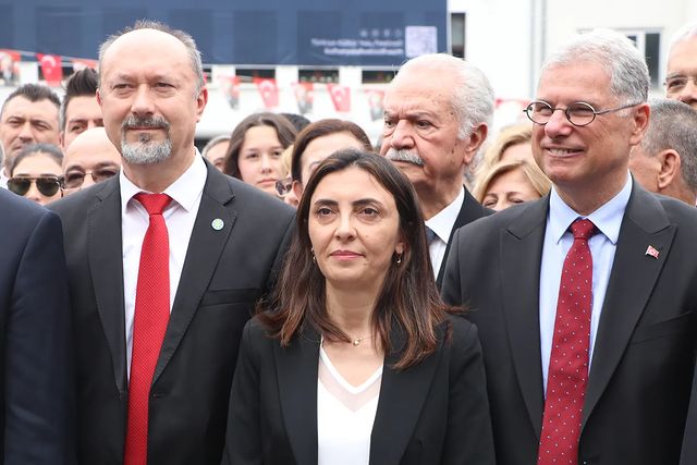 CHP Milletvekili Nurhayat Altaca Kayışoğlu, 19 Mayıs Atatürk'ü Anma Törenlerine Katıldı