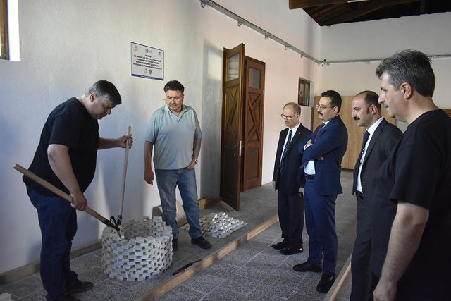 Güney Marmara Kalkınma Ajansı ve Yerel Yönetim Yetkililerinden Sabunhane Fabrikası'na Teknik İnceleme Ziyareti