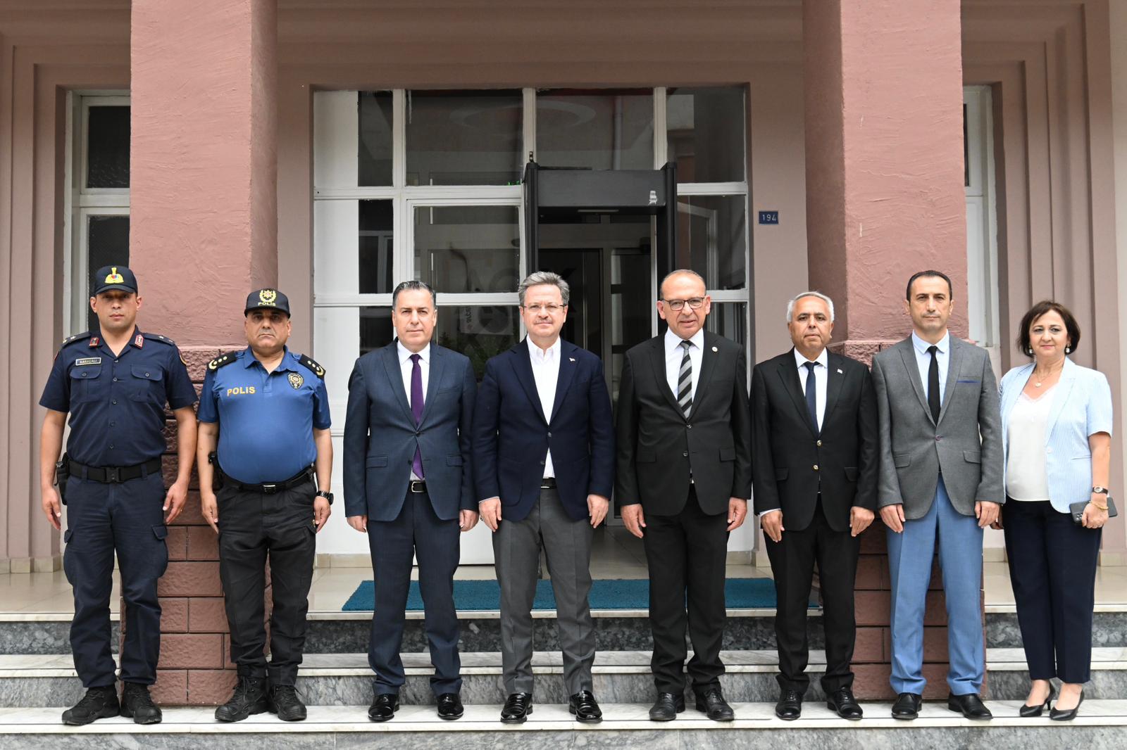 Manisa Valisi Enver Ünlü'nün Turgutlu'da Gerçekleştirdiği Yoğun Ziyaret