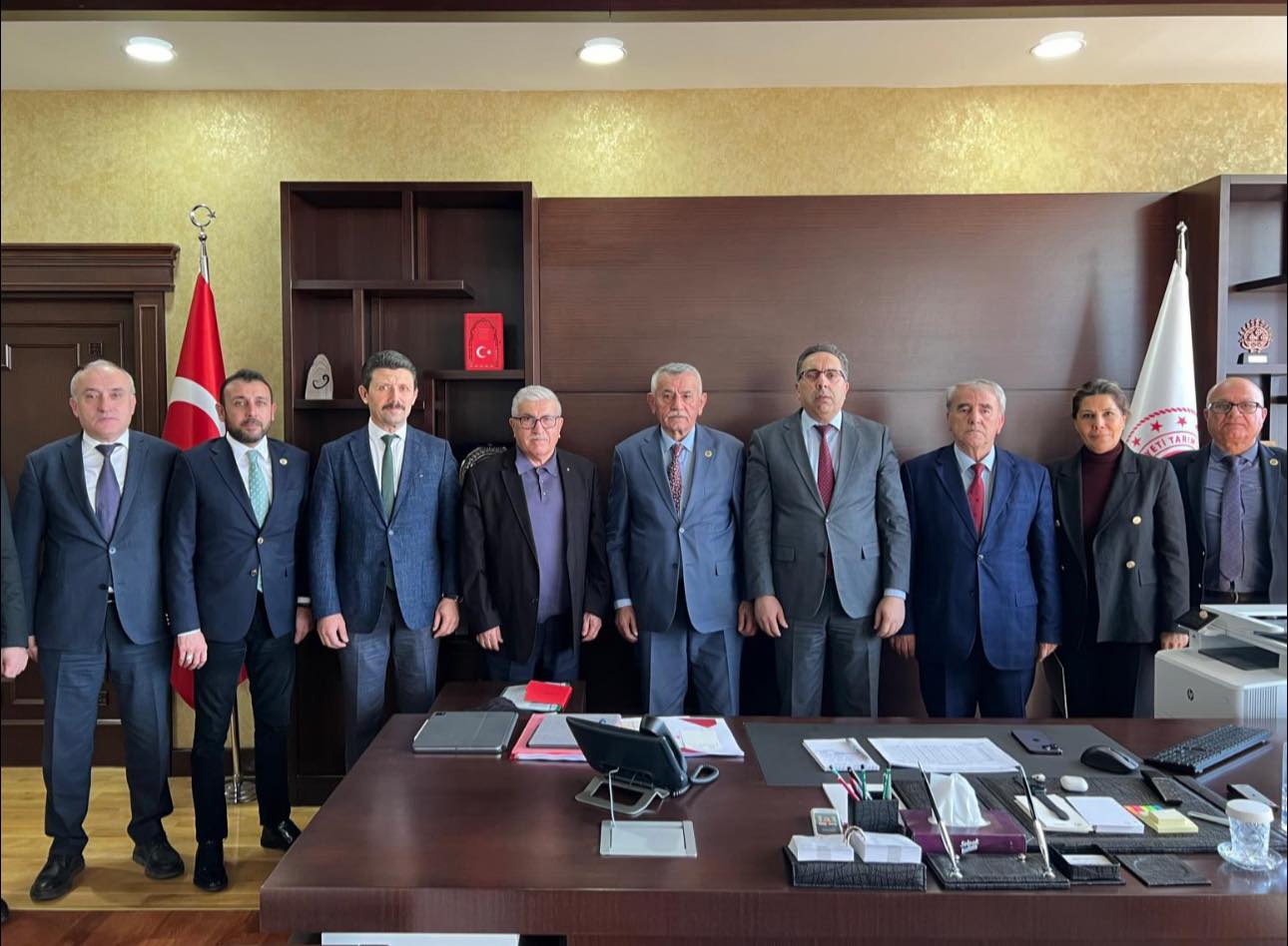 Balıkesir'de Süt Sektörünün Sorunları Masaya Yatırıldı