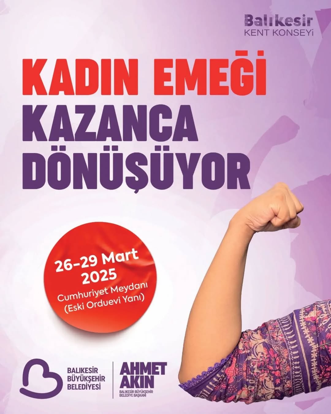 Balıkesir'de Kadın Girişimcilerin El Eserleri Cumhuriyet Meydanı'nda Sergileniyor