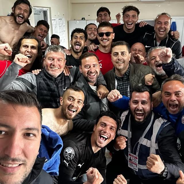 Ayvalıkgücü Belediyespor, TFF 3. Lig'de Şampiyonluk Hedefine Yaklaşıyor