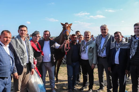 Balıkesir Altıeylül'de Hıdırellez Coşkusu: Dayanışma ve Kardeşlik Kutlandı