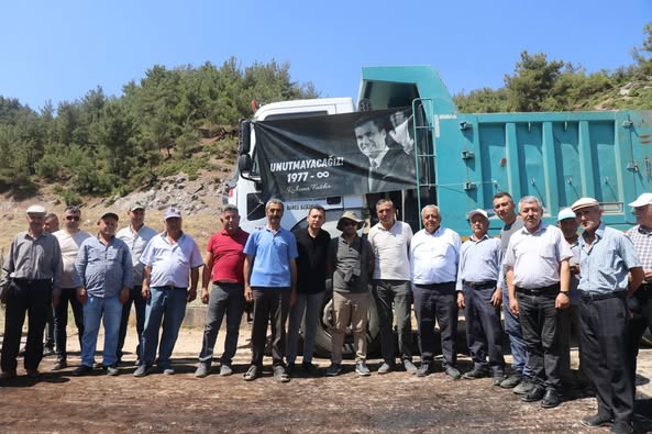 Gördes'te Uzun Süredir Beklenen Yol Yapımına Başlandı