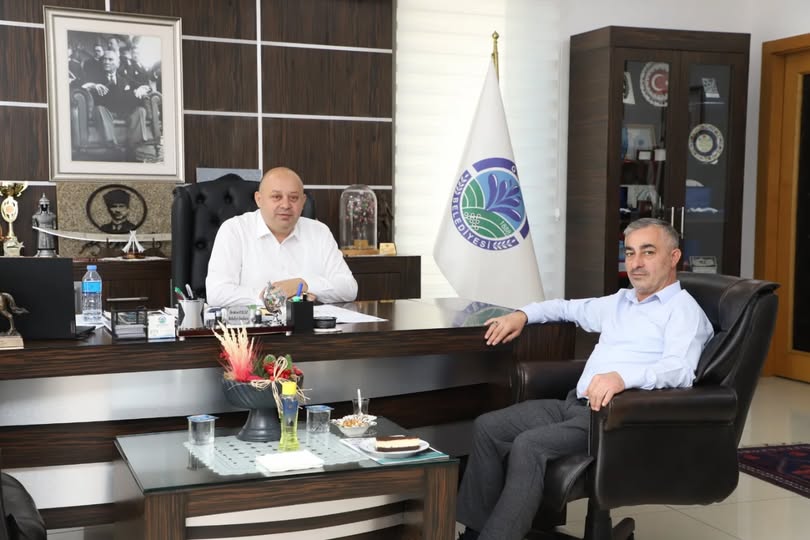 Gönen Belediye Başkanı İbrahim Palaz, Manyas Belediyesi Heyetini Ağırladı
