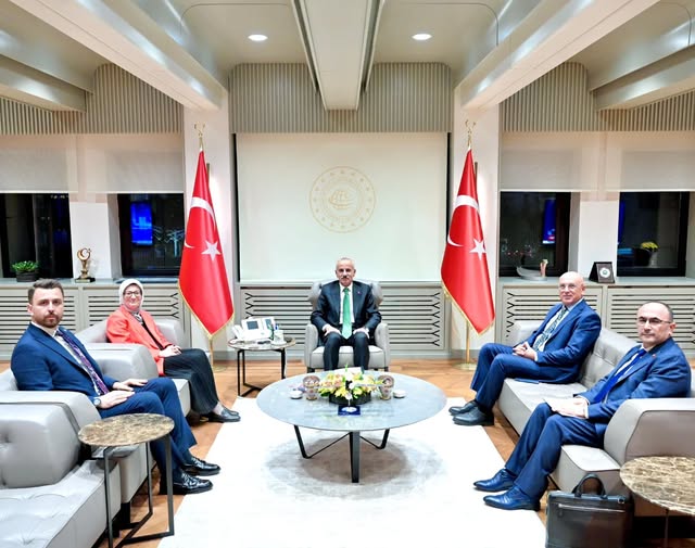 Balıkesir'in Ulaşım Altyapısı İçin Bakanlık Ziyareti: Kritik Projeler Ele Alındı
