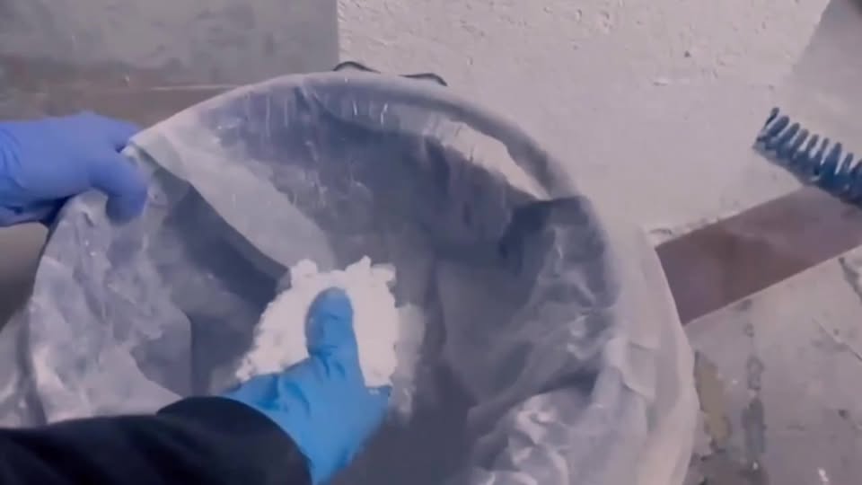 İstanbul'da Uyuşturucu Operasyonu: 381 Kg Metamfetamin ve 1 Milyon Hap Ele Geçirildi