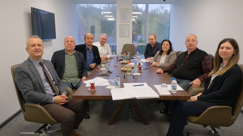 Balıkesir Ticaret Odası'nda Meslek Komiteleri Toplantısı Yapıldı