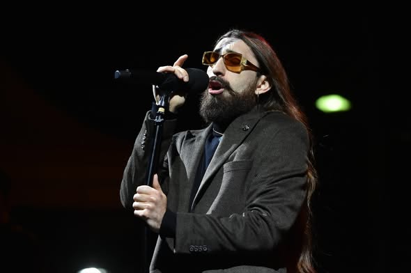 Çanakkale'de Cumhuriyet Coşkusu Emre Fel Konseriyle Yaşandı