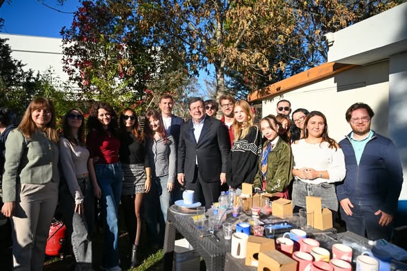 Çanakkale'de Cumhuriyet Coşkusu Karina'da Yaşandı